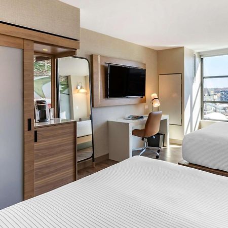 Cambria Hotel Washington Dc Navy Yard Riverfront Exterior foto